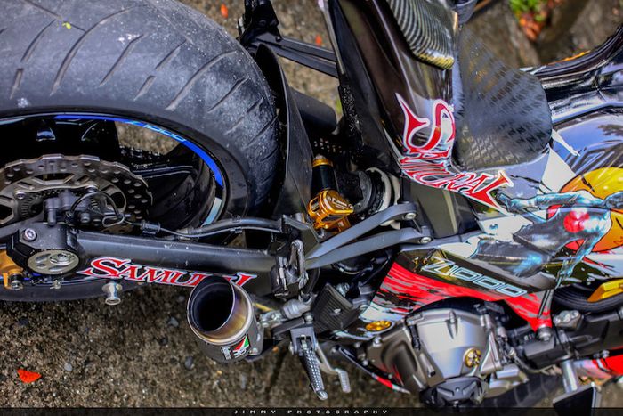 Knalpot Austin Power dipasang biar suaranya garang