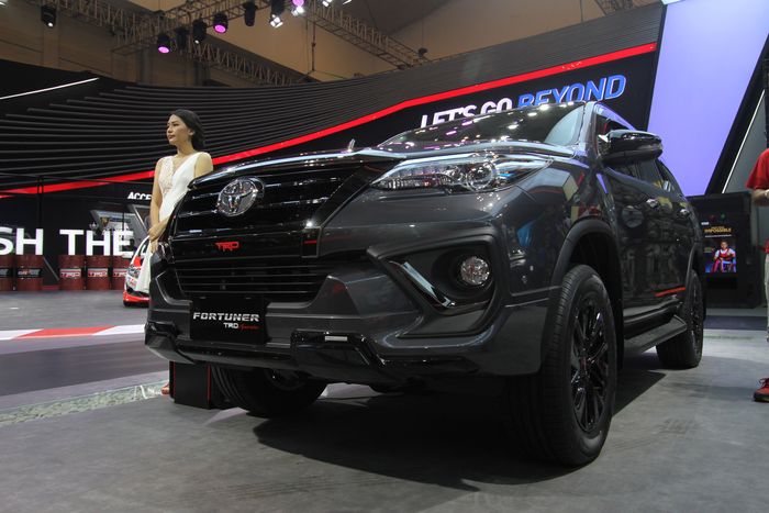 Toyota Fortuner TRD Sportivo