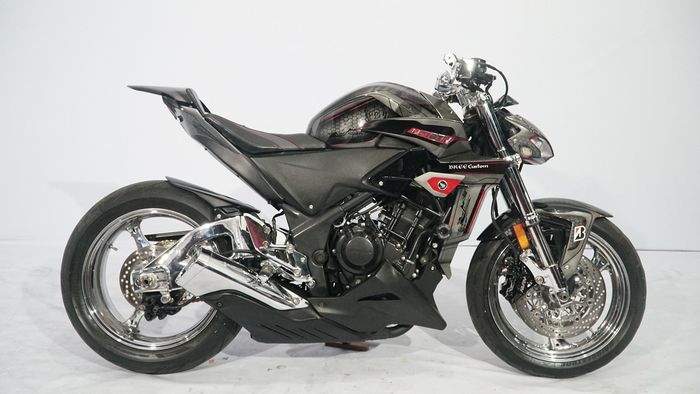 Juara 1 HMC Solo 2019 kelas Sport Naked