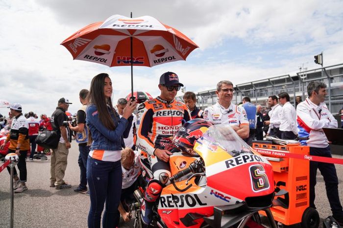 Stefan Bradl balapan di MotoGP untuk tim Repsol Honda menggantikan Marc Marquez