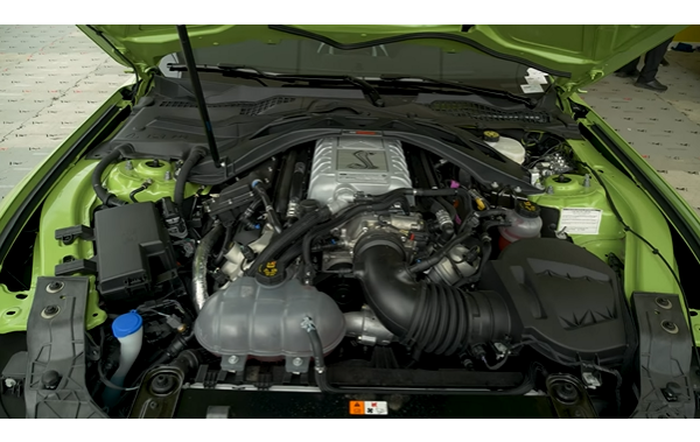 Mesin dari Ford Mustang Shelby GT500