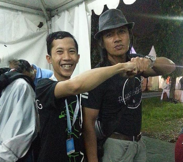 Penulis bersama Agung Hercules di Otobursa Tumplek Blek 2017