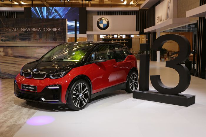 BMW i3s di Indonesia