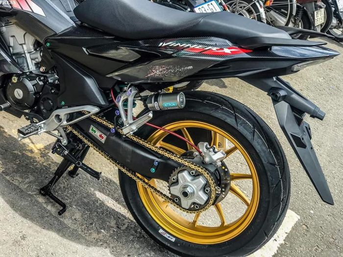 Monoarm ala Honda NSR 150 SP bikin tampilannya makin cakep