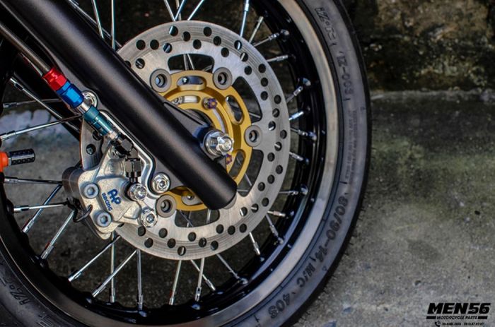 Kaki-kaki Honda Vario 150 ini diupgrade maksimal