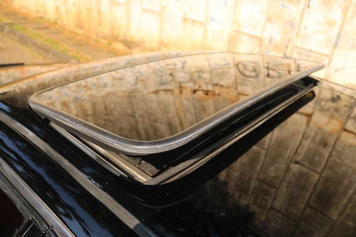 Sunroof Odyssey RB1