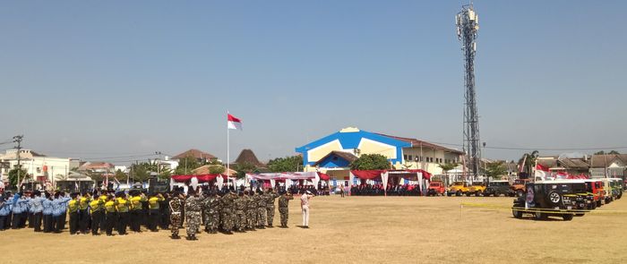 Upacara 17 Agustus di Lapangan Baturan Colomadu Karanganyar.