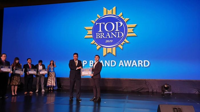 GPS Tracker Super Spring menerima TOP BRAND Award 2019