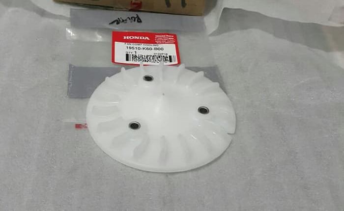 Kipas radiator Honda Vario 125/150 versi baru punya sirip lebih kecil dan tipis 