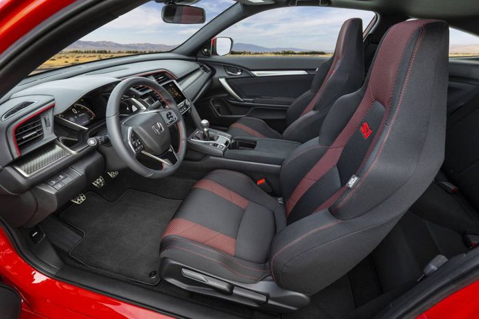 Tampilan interior Honda Civic Turbo facelift