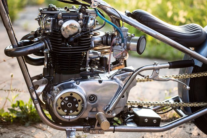 Lihat tuh suicide shifter-nya