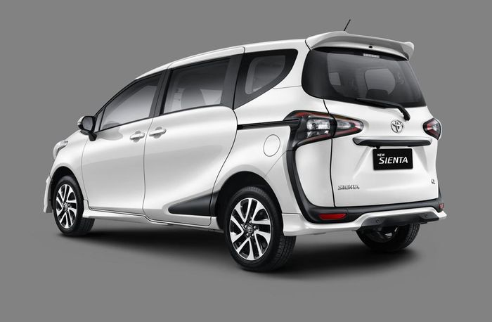 Toyota Sienta Facelift