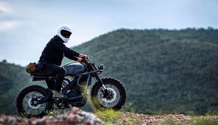 Yamaha xsr155 Trail Breaker