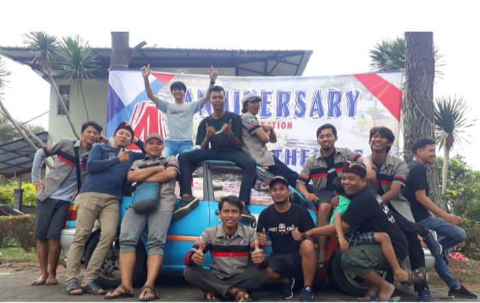 Cibubur Starlet Rider (CSR) merayakan anniversary ke-4 di Bandung