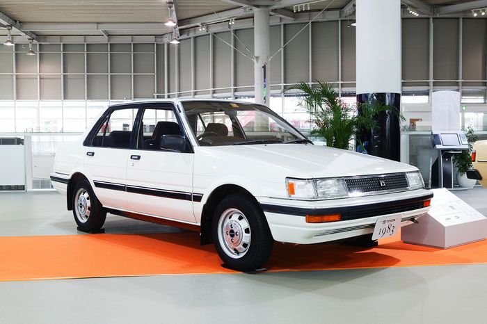 Toyota Corolla GL menggunakan mesin 2A (1983-1985) dan 2E (1985-1987) yang dua-duanya berkapasitas 1.300 cc