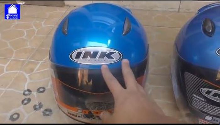 Helm INK palsu atau KW