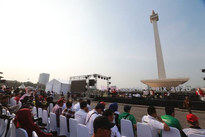 Area Monas juga menjadi ikon DKI Jakarta dan menjadi lokasi sirkuit Formula E