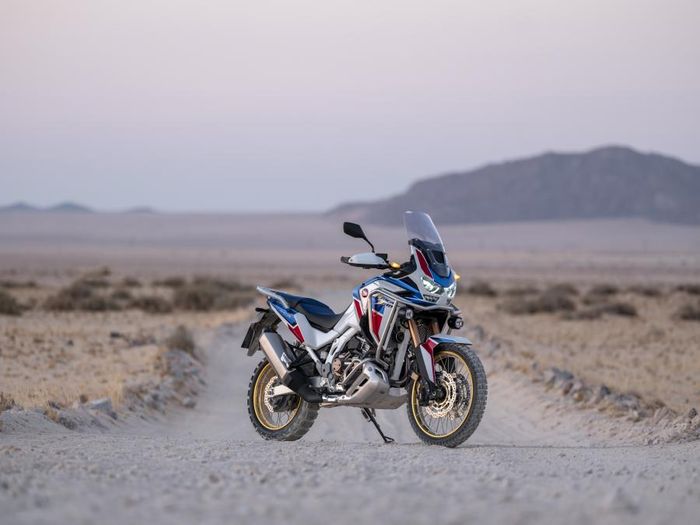 Tampilan Honda CRF1100L Africa Twin Adventure Sports saat rak dan box belakang dilepas.