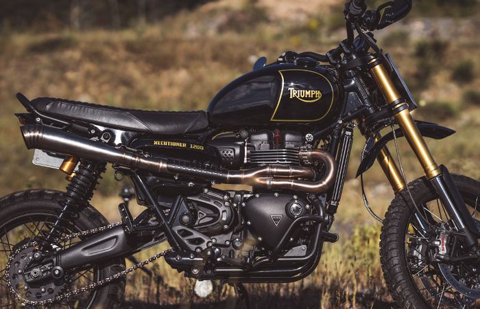 Rangka dan bodi-bodi Triumph Scrambler 1200 XE masih banyak dipertahankan