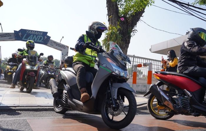 Bikers antusias mengikuti Maxi Day 2019 Jawa Timur.