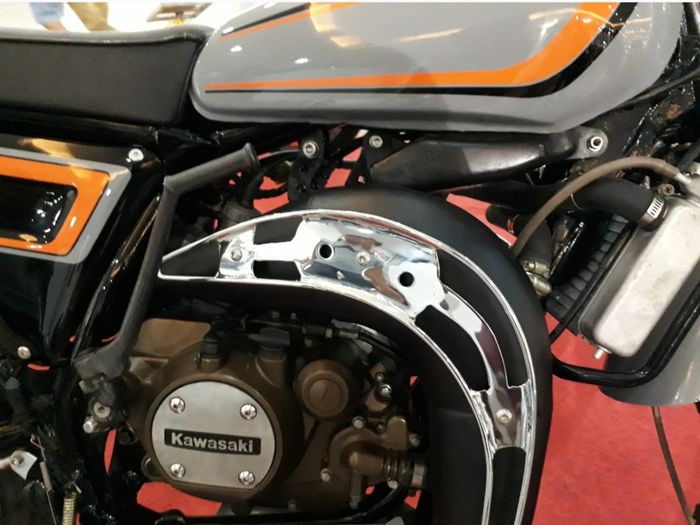 Mesin Kawasaki Ninja 150 terpasang di frame RX-K