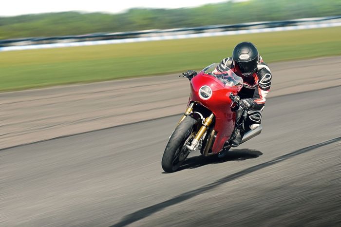 Nought Tea GT versi 2.0 merah