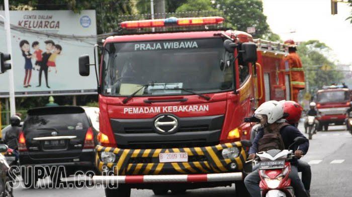 Ilustrasi mobil pemadam kebakaran