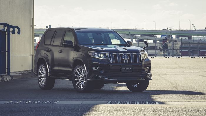 Tampilan depan modifikasi Land Cruiser Prado hsil garapan Wald