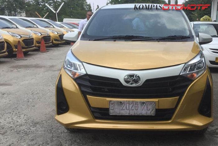 Toyota Calya dan Daihatsu Sigra menjadi armada taksi TAXI