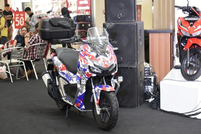 Modifikasi Honda ADV150 di Honda Premium Matic Day