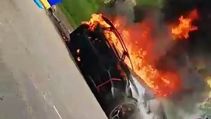 Lamborghini Aventador Roadster yang diduga milik Raffi Ahmad terbakar