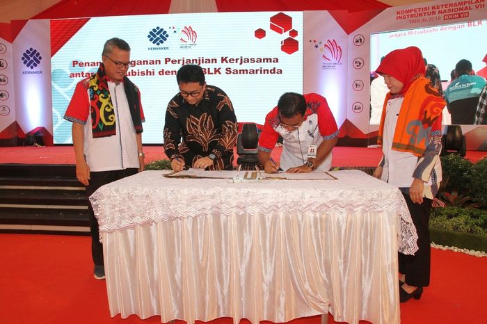 Penandatanganan Perjanjian Kerjasama antara Mitsubishi dengan BLK Samarinda