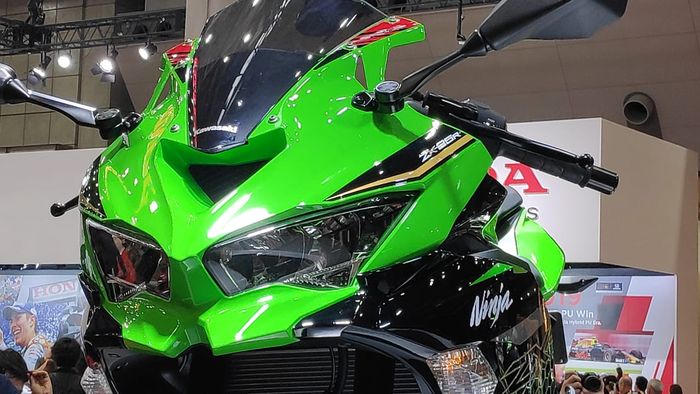 Wajah Kawasaki ZX-25R