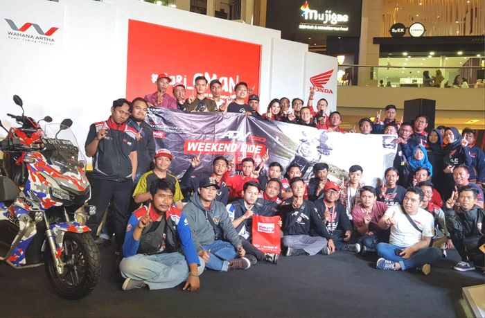 Belum resmi jadi komunitas, pemilik Honda ADV150 sudah sering kumpul bareng.