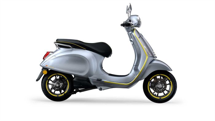 Tampak samping New Vespa Elettrica