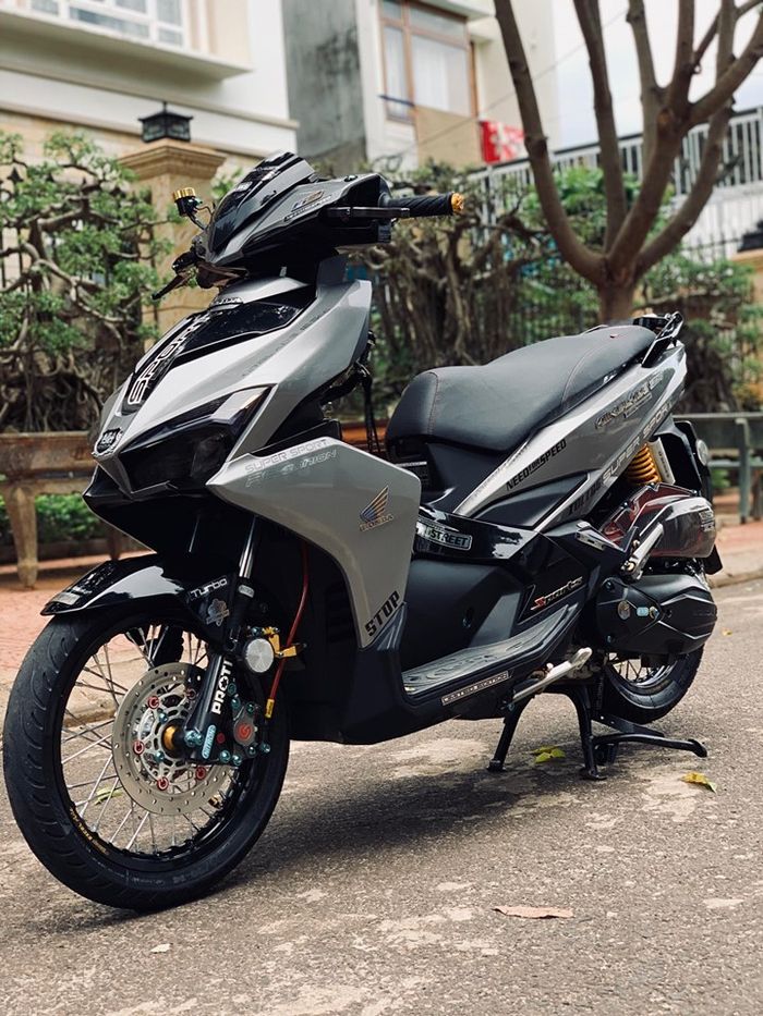Modifikasi Honda Air Blade