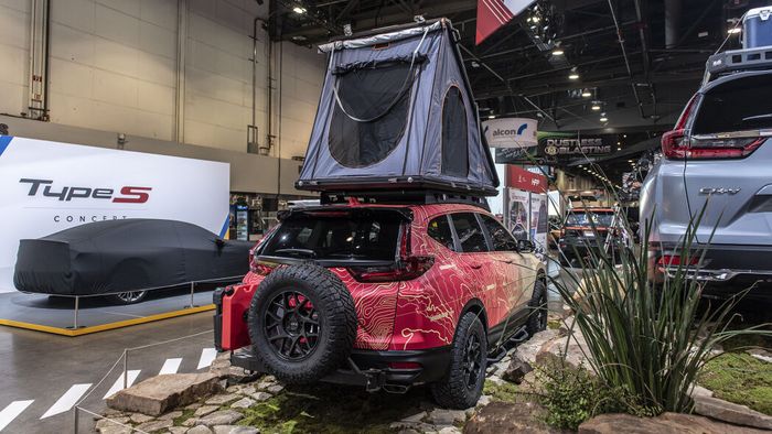 Honda CR-V &ldquo;Dream&rdquo; Build, dilengkapi tenda