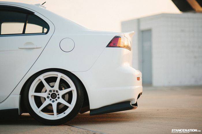 Pelek diganti dan kaki-kaki diubah jadi ceper