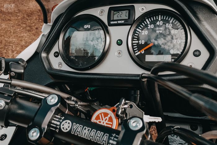 Panel instrumen sudah jadi digital