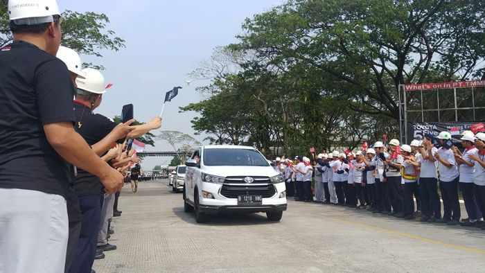 Kijang Innova Venturer memiliki torsi dahsyat dan nyaman