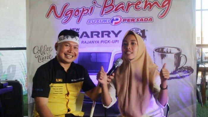 Uci Wulandari, salah satu pelanggan Suzuki yang melakukan SPK pada acara Ngopi Bareng Suzuki