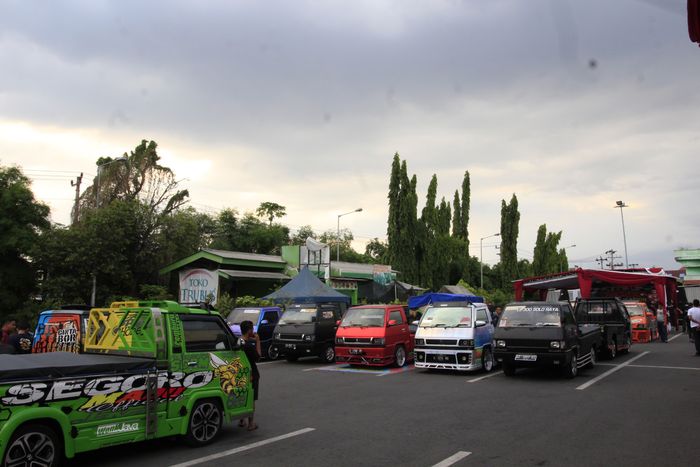 Jejeran peserta Mitsubishi L300 Modif Contest