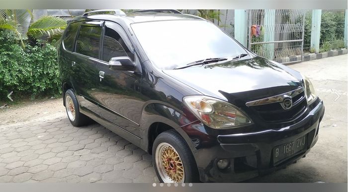 Daihatsu Xenia Li sporty