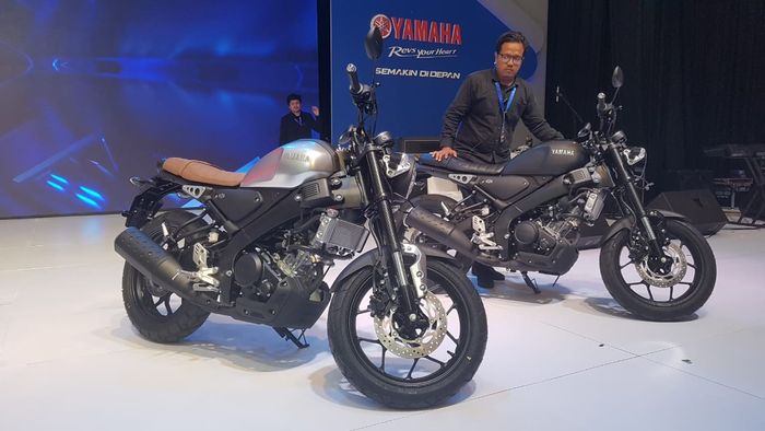 Yamaha XSR 155 hanya tersedia dua warna