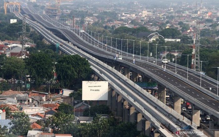 Tol layang dan tol elevated Jakarta-Cikampek diresmikan Presiden Joko Widodo