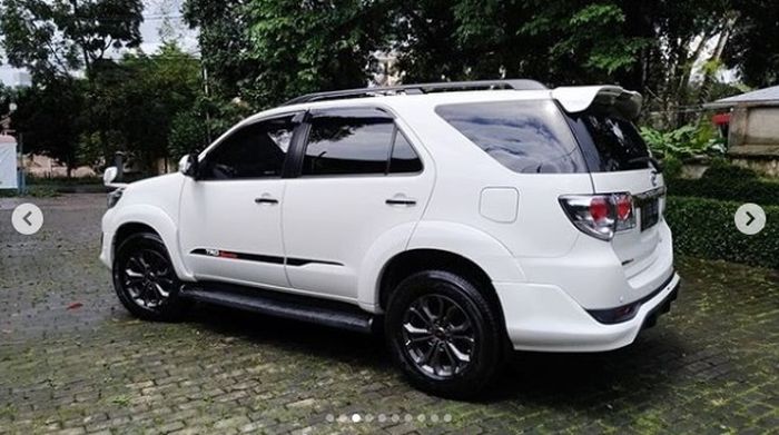 Toyota Fortuner Bekas Tipe TRD Diesel VNT 2014