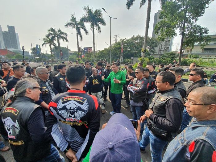 Sosialisasi PKB dari BPRD ke komunitas moge