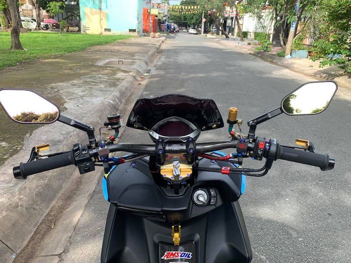 Setangnya dibuat telanjang