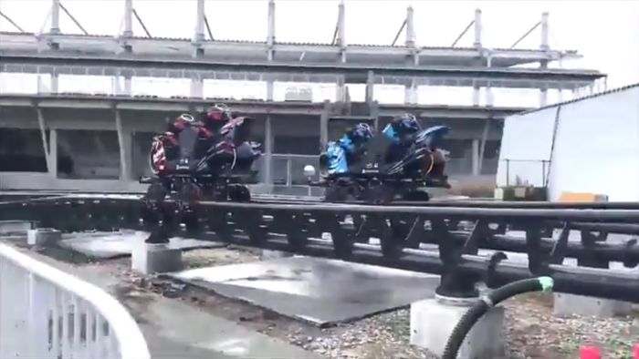 Wahana permainan baru di sirkuit Suzuka Jepang sebuah roller coaster dengan wujud motor MotoGP buka perdana Maret 2020