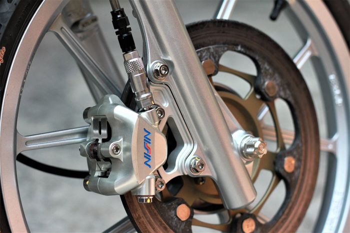 Pakai pelek Daytona plus rem cakram sekarang